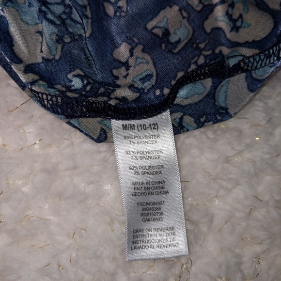 Pattern dress - Picture 3 of 3